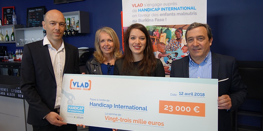 € 23 000 regalo a Handicap International