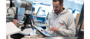 VLAD integra cinque cobot Universal Robots e triplica la sua produzione